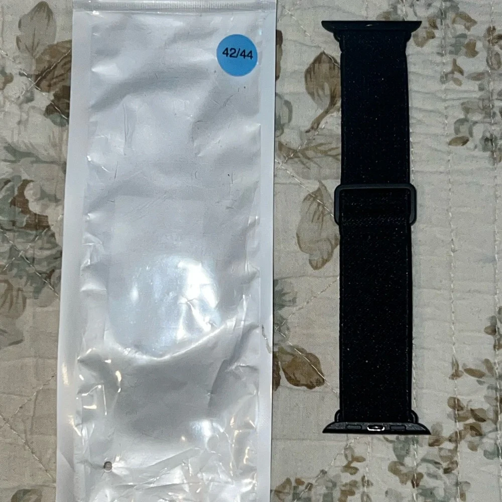 Black Elastic Nylon Band Apple Watch 42/44mm Strap